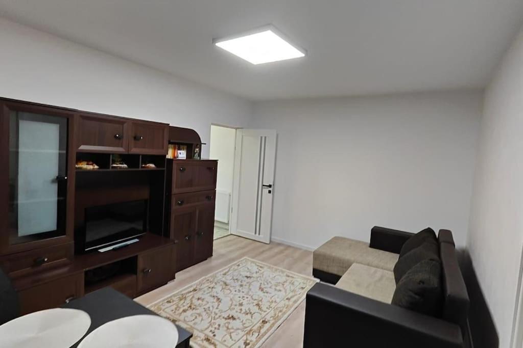 Apartament In ブザウ エクステリア 写真