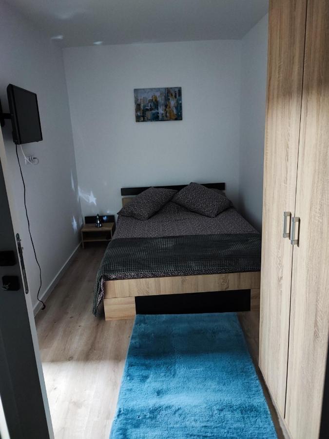 Apartament In ブザウ エクステリア 写真